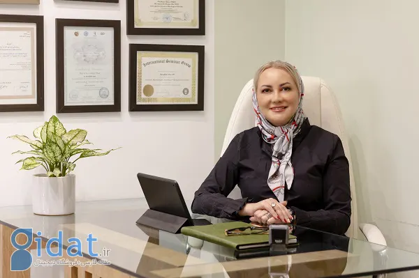 دکتر بنفشه علایی